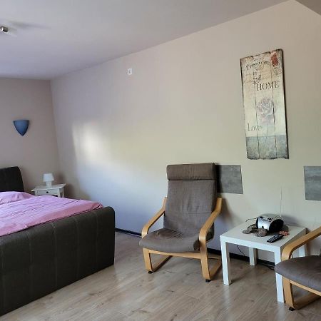 Ferienwohnung Loreley Weisel Exterior photo